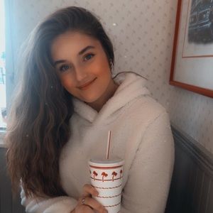 Meet your Posher, Cherel